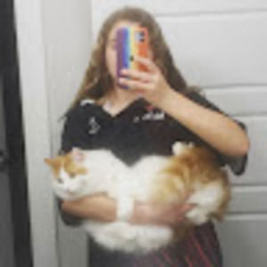 Meet your Posher, Caitlyn